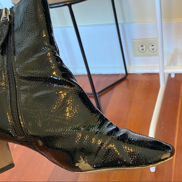 Urban Outfitters Black Shiny Booties - Picture 4 of 5